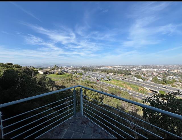 734M² OFFICE TO LET IN PLATTEKLOOF
